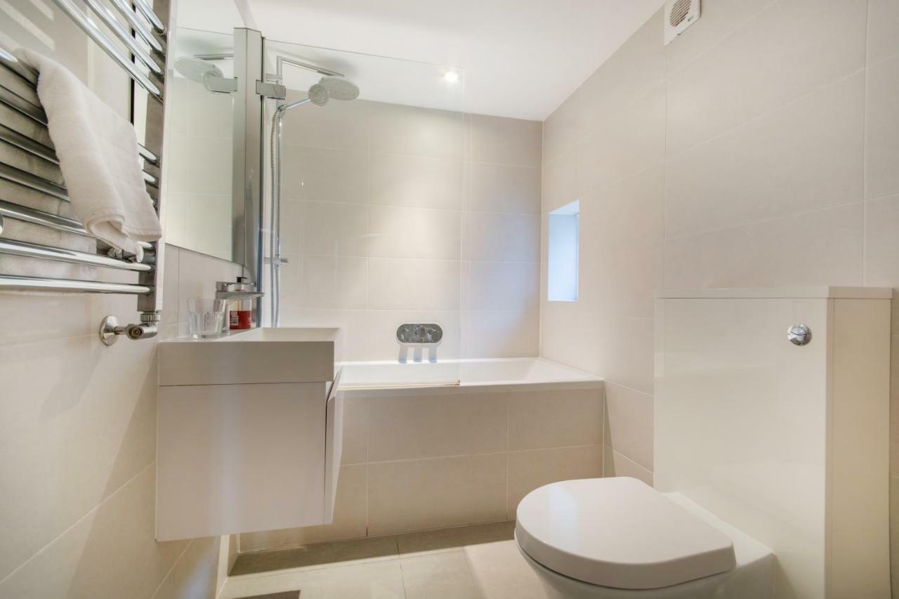 Luxurious Central Soho Apartment Лондон Екстер'єр фото